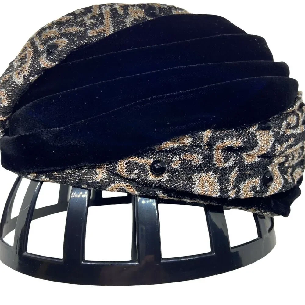 Turban Style Chapeau Hat Vintage 60s Melinda Womens Black Gold Fitted Size 6 1/2 - Picture 3 of 15